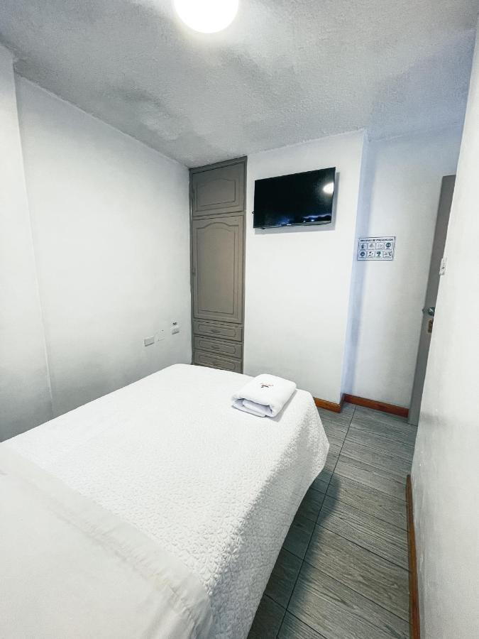 Hotel Cisne Cuenca Bagian luar foto